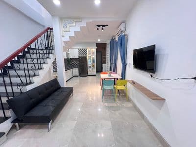 Cho thuê nhà 2 tầng, 2PN, full nội thất tại Oasis, Mỹ Phước