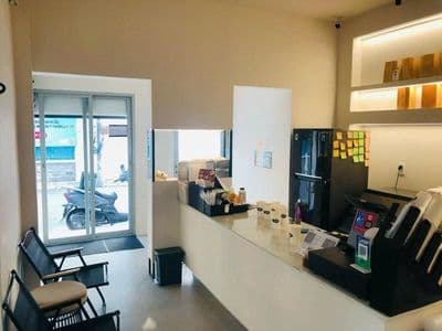 Lê văn sỹ - ngang lớn 4.1 - hẻm xe tải - dòng tiền 17tr/tháng.