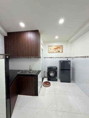 Nhà mới đẹp 52 sử dụng - Ni Sư Huỳnh Liên P10 Tân Bình