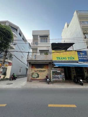 Góc 2MT Nguyễn Hồng Đào dt 4x15m-3.5 tấm-30tr/th