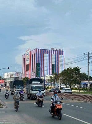 Đất Mặt Tiền QL13 gần ngã 4 đường 22 Tháng 12