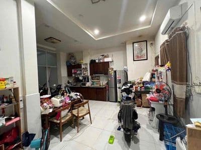 Bán Nhà Lê Hồng Phong Q10. (44m2, nở hậu). 4 Tầng ST. Giá 6.8 Tỷ TL