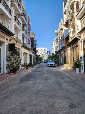 Cần bán 5 lô đất dọc ql 13 sát vạn phúc city đầu tư