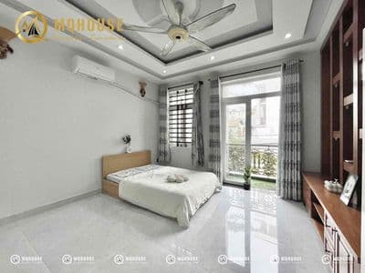 Studio ban công/ cửa sổ thoáng - full nội thất - tân bình