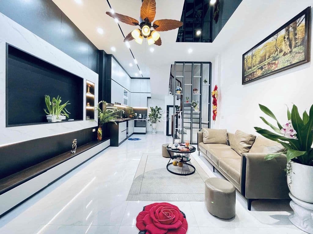 Chính chủ bán nhà số 46 Tân Mai giá 8 tỷ 680 có thương lượng