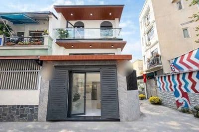 Chủ bán nhà 3 tầng , 2 mặt hẻm ô vô tới nhà, Phan Văn Trị, BT, 6,7 Tỷ