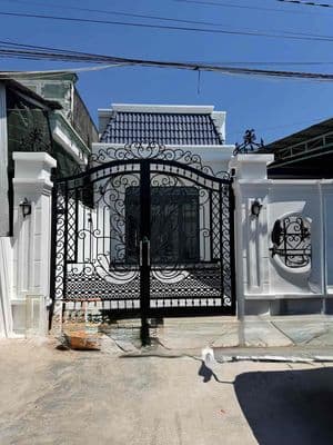 nhà hẻm 10 An Dương vương 2 tỷ 090 triệu gần chùa