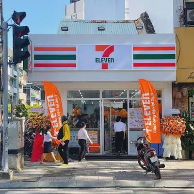 Cho thuê nhà GÓC 2MT Nguyễn Tri Phương, Phường 4, Quận 10. DT: 5x20m