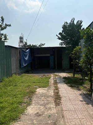 nhà nát Tx25 4x24m đường thông mua bán kd nhỏ lẻ được