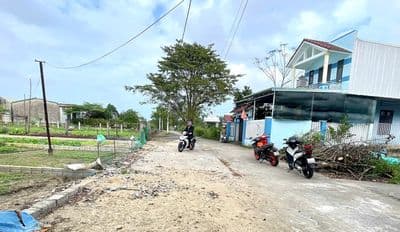 BÁN LÔ ĐẤT NGAY TTHC ĐIỆN NGỌC MỚI. NGANG 7M