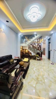 HIẾM NHÀ 2TẦNG-HẺM XE HƠI-ĐỖ XUÂN HỢP, PHƯỚC LONG B-100M²(5×20)-5.1 TỶ