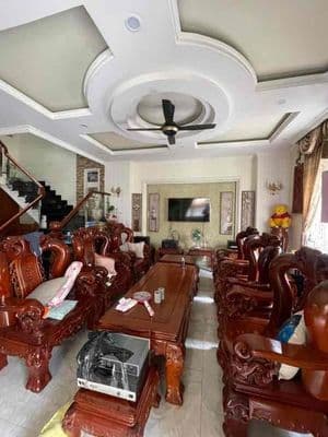 Tên lửa bán biệt thự mt 32.5 tỷ - 10x20m - 3 tấm+ hầm - tặng full nt