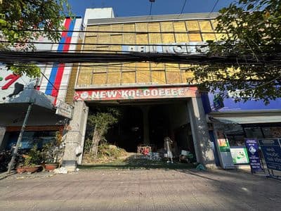 Cho thuê MB 571 Huỳnh Tấn Phát, 250 triệu, 1200m2, Q7, HCM