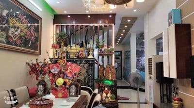 Nhà 4 Tầng 136,5m2 khu phong phú 5 đối diện bến xe quân 8
