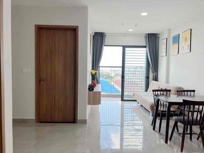Cho thuê 1pn + legacy central free bơi gym bóng bàn công viên