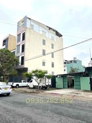Lô mt đường 11m5 đoàn khuê _ nam việt á _ sạch đẹp