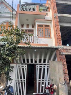 cần bán căn nhà kdc bình chuẩn b dt 60m2