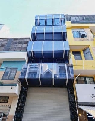 Siêu phẩm 56A Lê Văn Sỹ, Quận 3,có thang máy+hầm.Gía chỉ 35 triệu