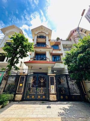 Biệt Thự 4 Lầu Đường 6 KDC Him Lam. P.tân Hưng Q.7 Dt 10x20m Giá 62 tỷ