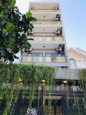 Cho thuê gấp nhà MT 10A Đặng Thuỳ Trâm, Phường 13, Quận Bình Thạnh.