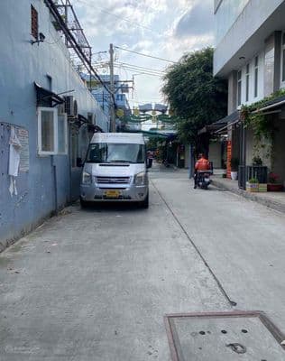 Nhà gần trường Phù Đổng - Mã Lò, trệt 2 lầu, 4x14m, hẻm 6m oto, 4tỷx