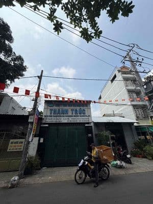 Bán Nhà Mặt Tiền - (DT:4x17m) - Tiện Xây Mới - Ngay Nguyễn Văn Công