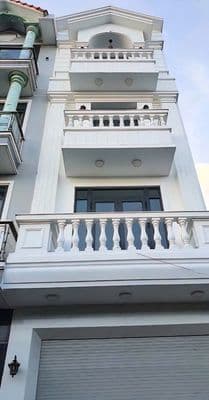Cần cho thuê nhà mới Mặt Tiền Đường Số 2 Cư Xá Đô Thành P.4 Q.3.