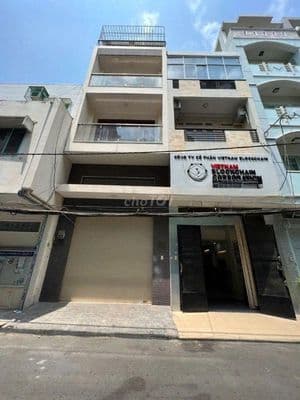 170/24F Phan Đăng Lưu P1 Q Phú Nhuận, 4,5x18m, 1T 3L 5PN 5WC