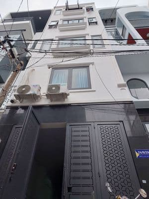Bán CHDV 4x20m, 5 tầng có thang máy, 13 phòng cho thuê