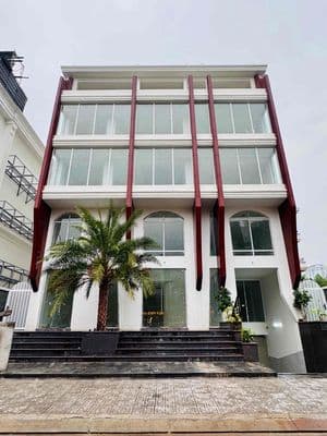 Cho thuê nhà nguyên căn mặt tiền trần quang khải – quận 1