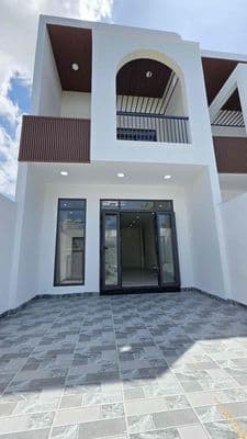 nhà sổ riêng thổ cư ngay sau chợ Thạnh Phú, gần trường gần chợ