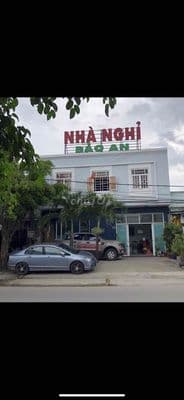 Bán Nhà Đất 300m2 thổ cư, đang kinh doanh khách sạn, thu nhập ổn định