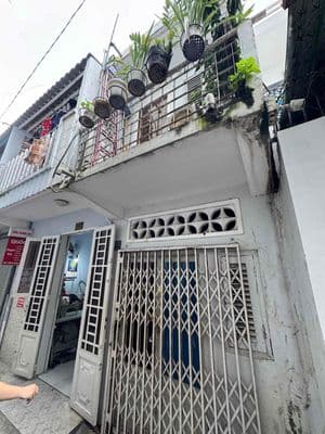 Nhà Nhỏ Hồ Bá Kiện Trệt Lầu Giá 2,9 tỷ còn bớt