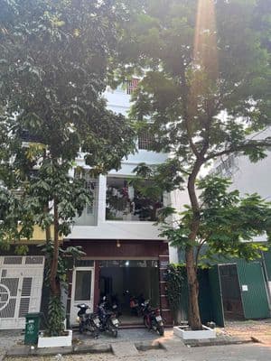 CHÍNH CHỦ BÁN NHÀ KHU ĐẤU GIÁ MẬU LƯƠNG - SÁT SÂN BÓNG - KINH DOANH ĐỈ