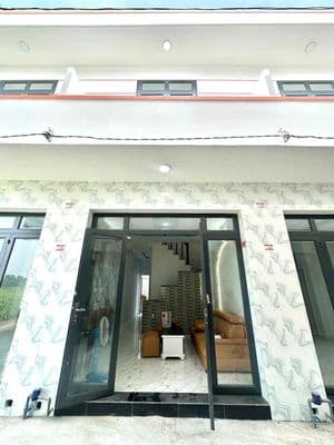 Nhà Mới 1 Lầu 4 x 10m Ngay Ngã Ba Tân Kim , Sổ Hồng Sẵn Giá 890Triệu