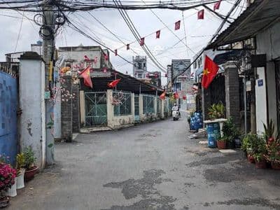 Nhà mặt tiền hẻm ô tô kinh doanh, Linh Xuân 39 m2, Giá bán 2,6 tỷ