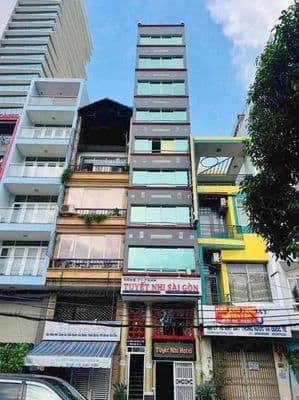 Khách Sạn 10 Tầng HĐT 110 triệu Ngay HaDo - Cách Mạng Tháng Tám