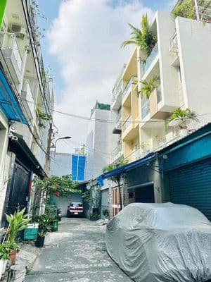 BÁN LÔ ĐẤT NGAY QUANG TRUNG, 4.2m 12.3m, ĐANG LÀ DÃY TRỌ, 5 TỶ XX