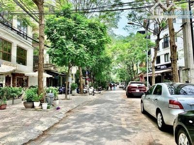 Bán nhà phố Hồng Mai ô tô tải đỗ cửa 40m² 5 tầng nhà dân xây 13.7 tỷ