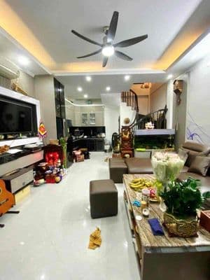 Trần Hữu Tước, 10m ra phố, ô tô đỗ, ngõ thông, nhà mới, 2 thoáng, 41m