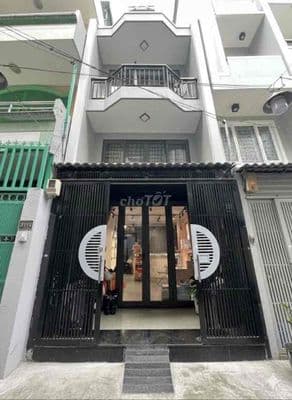 VĨNH VIỄN NHÀ ĐẸP 3 TẦNG - TRUNG TÂM QUẬN 10 SẴN DÒNG TIỀN THU TỐT .