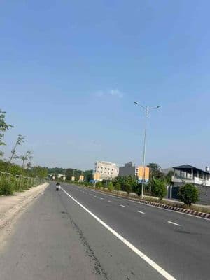 Bán đất mặt tiền thống nhất đại lộ đôngtây giáp bicons làng đại hoc