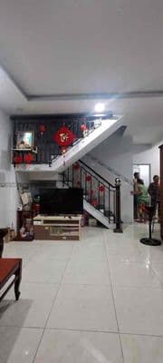 Nhà mặt tiền đường số 1 Long Trường, gần chợ trường giá siêu tốt 3,2tỷ