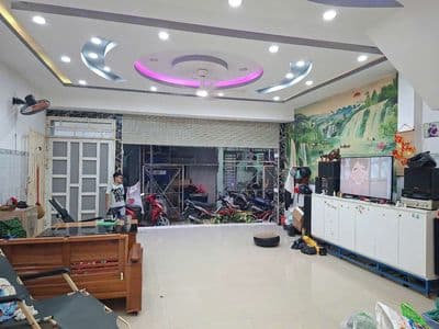 Nhà 1 trệt 1 lầu