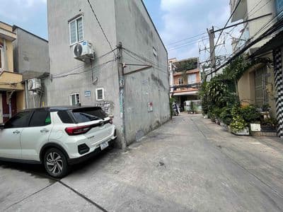 Căn góc hẻm xe hơi đường Mã Lò dt 33.6m2 giá 3.7 tỷ TL