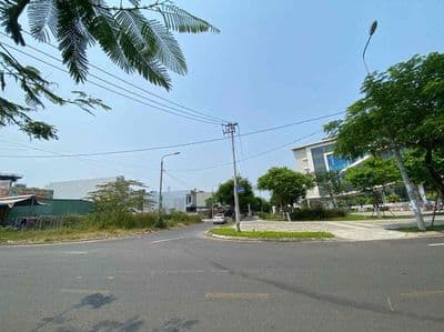 Hai mặt tiền : VÕ AN NINH - VÕ SẠ