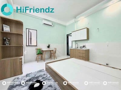 Căn Hộ full nội thất ngay Công Viên Phú Lâm gần Cầu Vượt Cây Gỏ