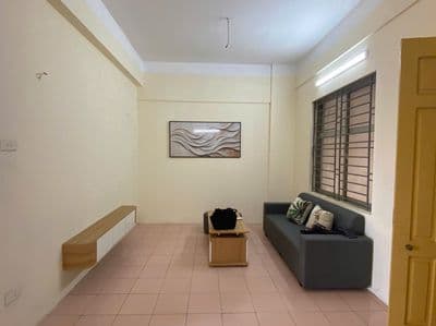Cho thuê căn hộ 2PN giá 10.5 triệu phố Trần Quý Kiên, Cầu Giấy