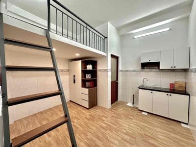 CĂN HỘ DỊCH VỤ MỚI XÂY - KẾ BÊN ĐẠI HỌC NGUYỄN TẤT THÀNH