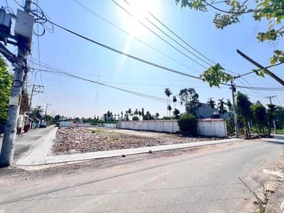 Đất mặt tiền vong cung tây bắc